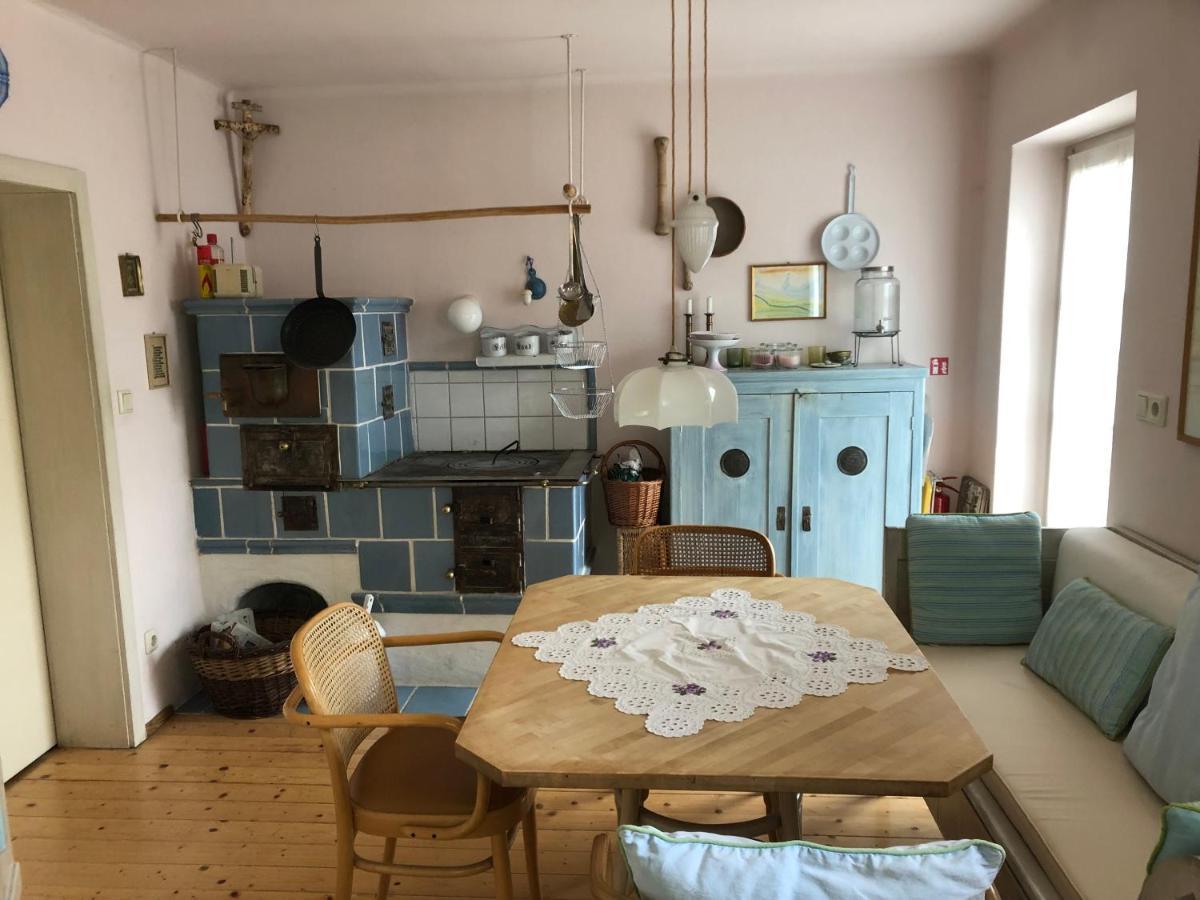 Haus Mit Sauna Und Privatem Badeteich In Anif Bei Salzburg Exterior foto