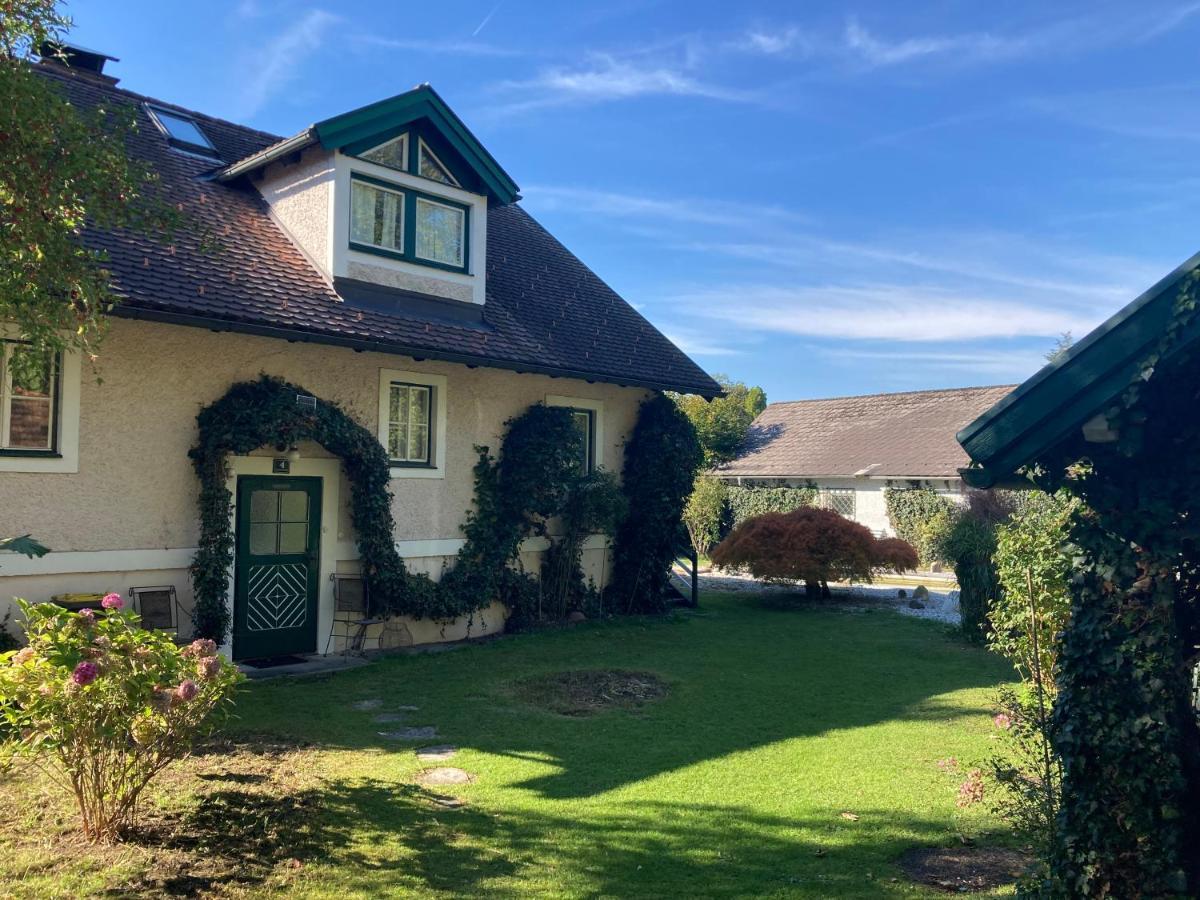 Haus Mit Sauna Und Privatem Badeteich In Anif Bei Salzburg Exterior foto