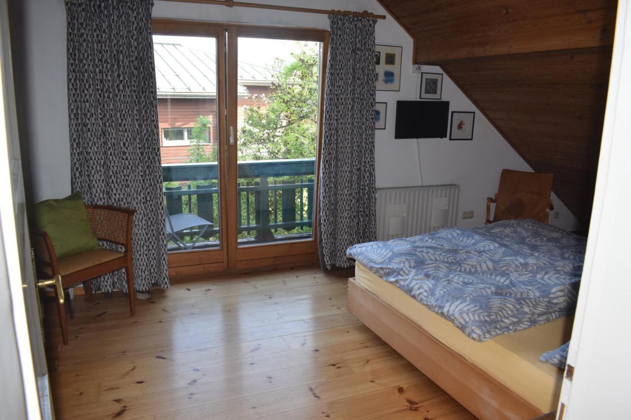 Haus Mit Sauna Und Privatem Badeteich In Anif Bei Salzburg Exterior foto